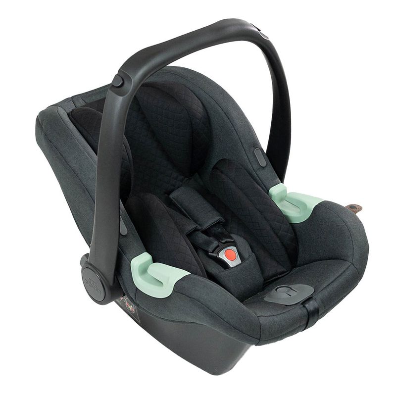 Huevito ABC Design Tulip Bebe Conforto Infantil - Cadeira Bebe - Cadeirinha  Infantil - Cadeira Automotiva - Cadeira Para Carro - Cadeira Infantil -  Cadeirinha Bebe crema